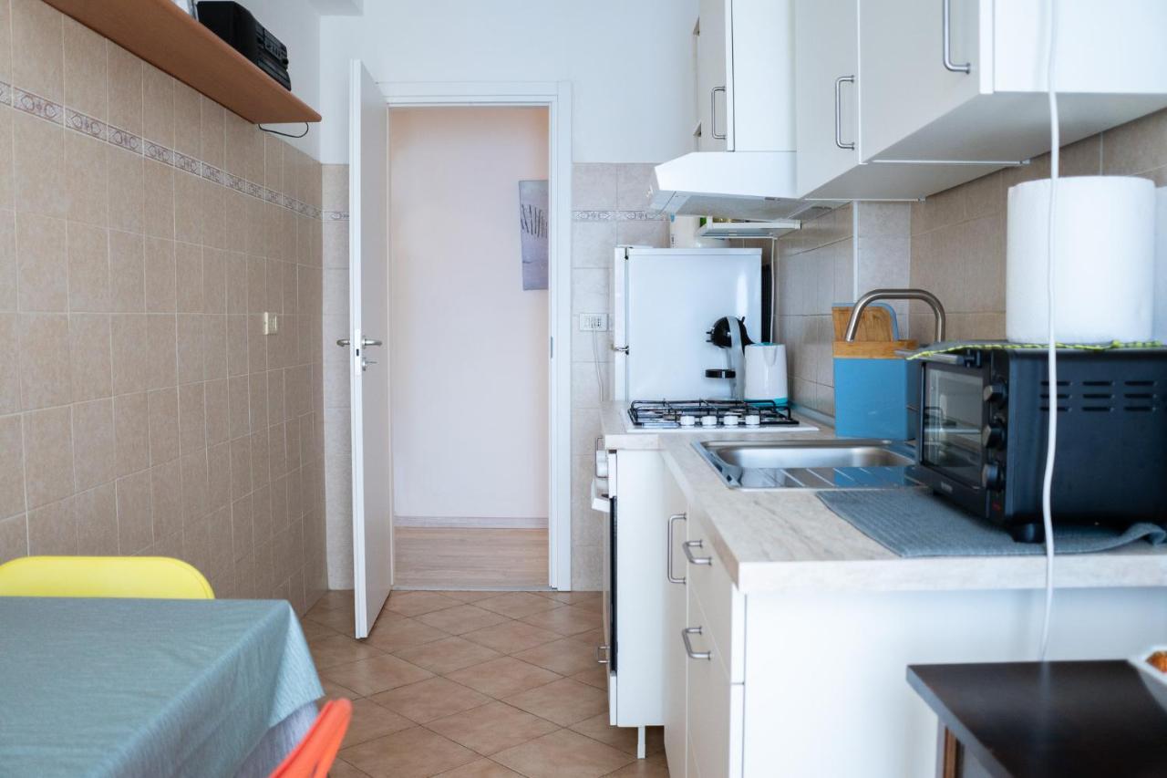 Nonna Pina Guest House Moderno Appartamento Vicino Metro AWifi,Netflix Rome Extérieur photo